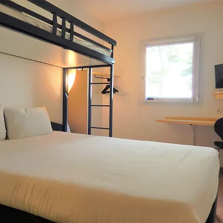 מלון Ibis Budget Paris Porte D'italie Ouest Le Kremlin-Bicêtre