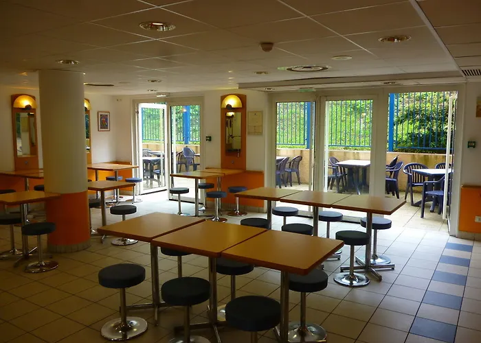 Ibis Budget Paris Porte D'italie Ouest Hotel 2*